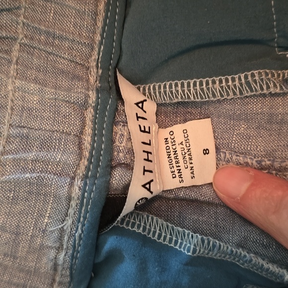 Athleta Cabo Linen Shorts - Picture 2 of 4